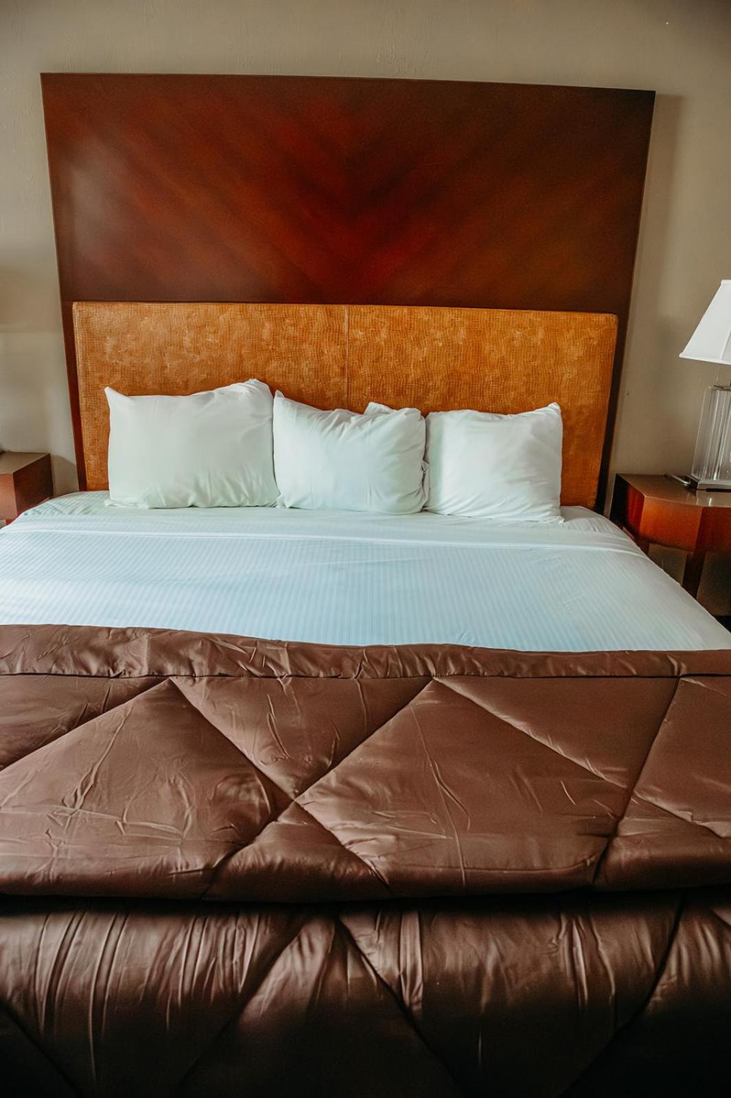 Country Garden & Suites Benton  Kültér fotó